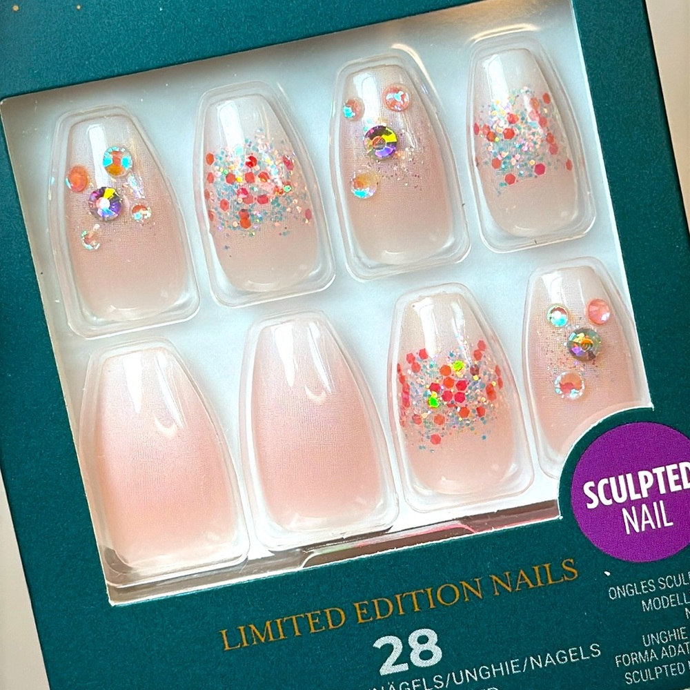 Kiss Voguish Fantasy Nails Opal Jewels Pinks Glam Glitter Medium BNIB Not Opened